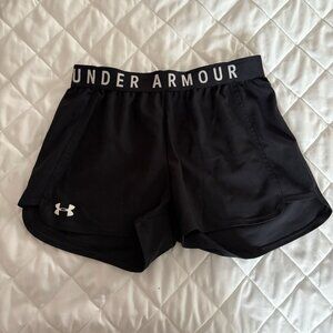 Under Armour Womens Size Small Black Elastic Waist Play Up Shorts Running Loose